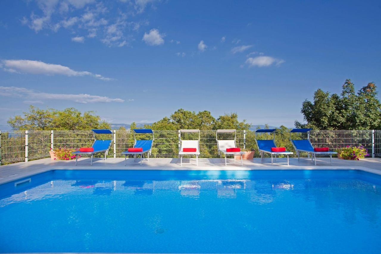 Villa Mirta In Crni Labin  Bagian luar foto
