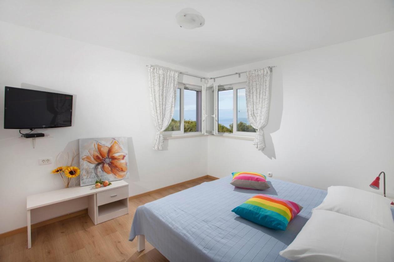 Villa Mirta In Crni Labin  Bagian luar foto
